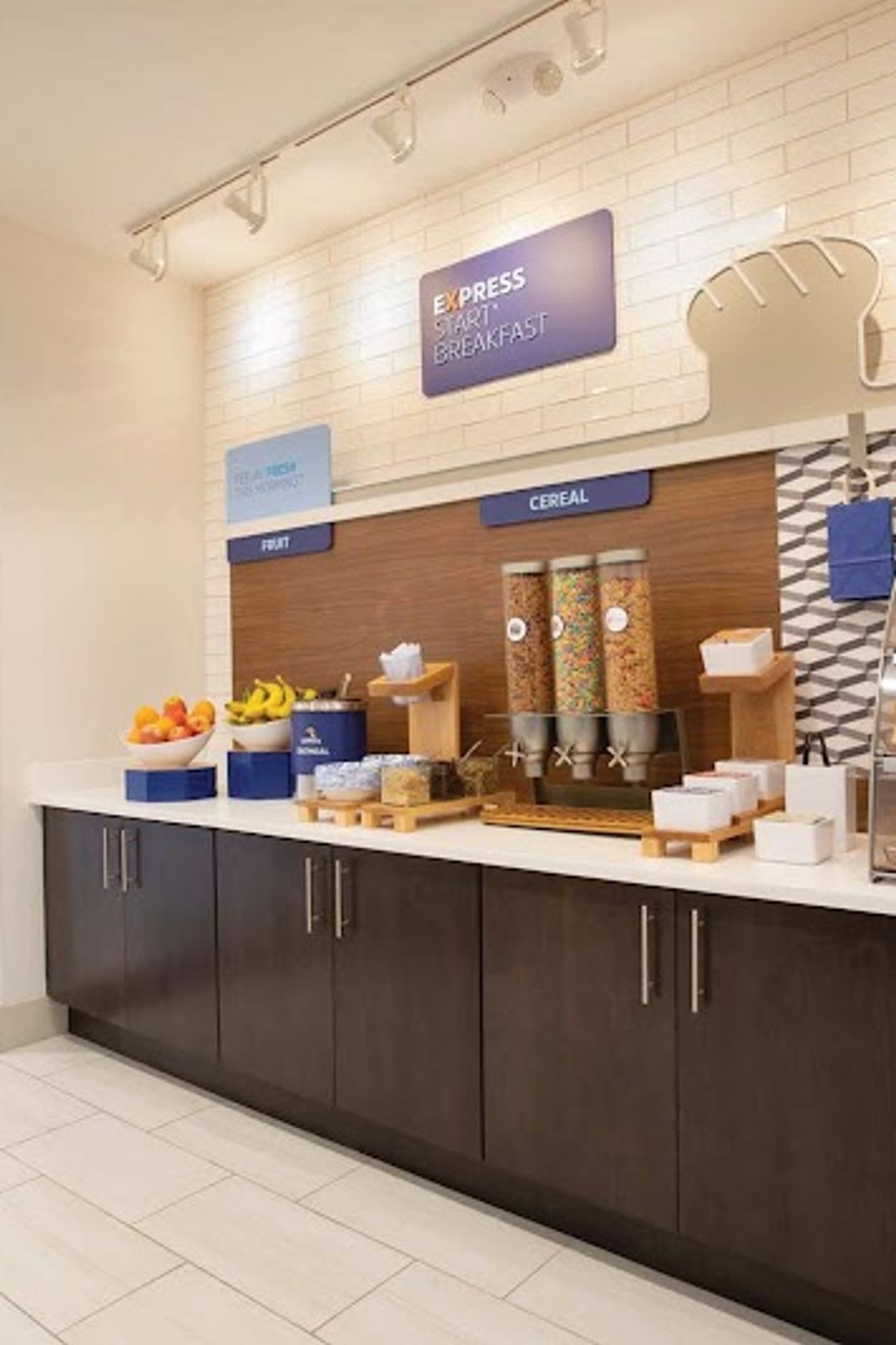 Photo of Holiday Inn Express - Complimentary hot breakfast with sweet pastries