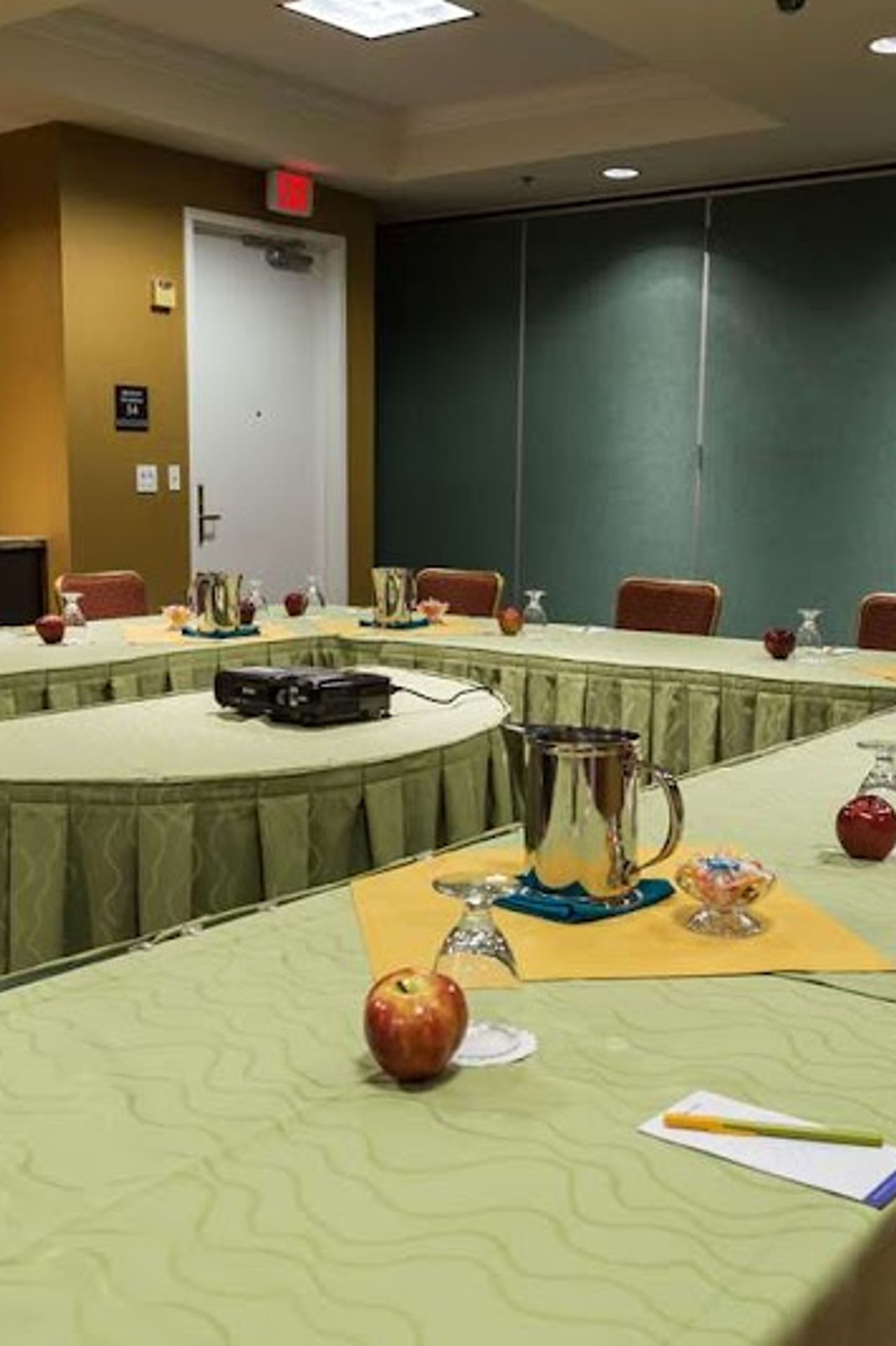 Photo of Hilton Garden Inn San Mateo