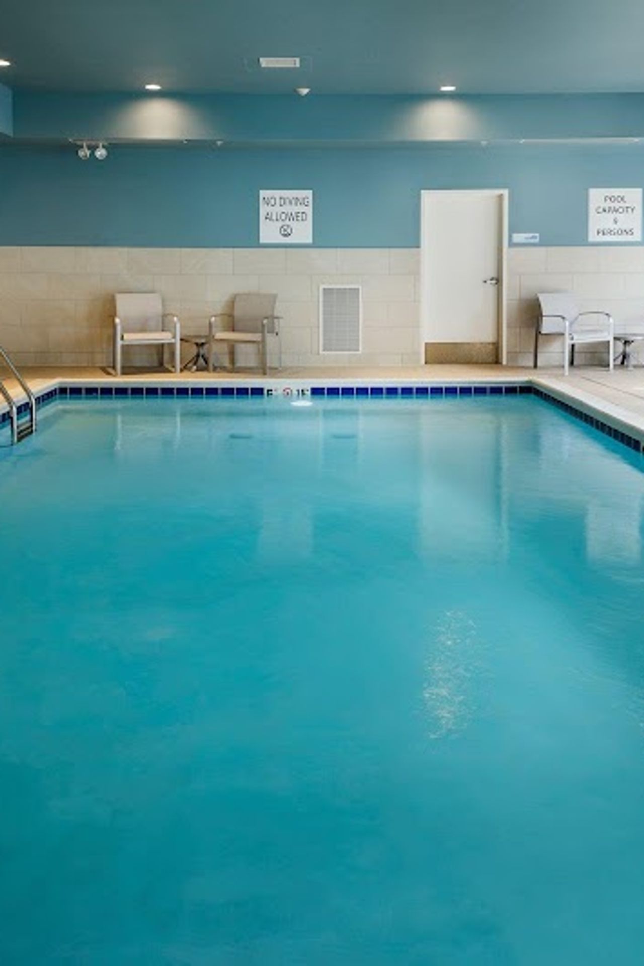 Photo of Holiday Inn Express & Suites Medford, an IHG Hotel