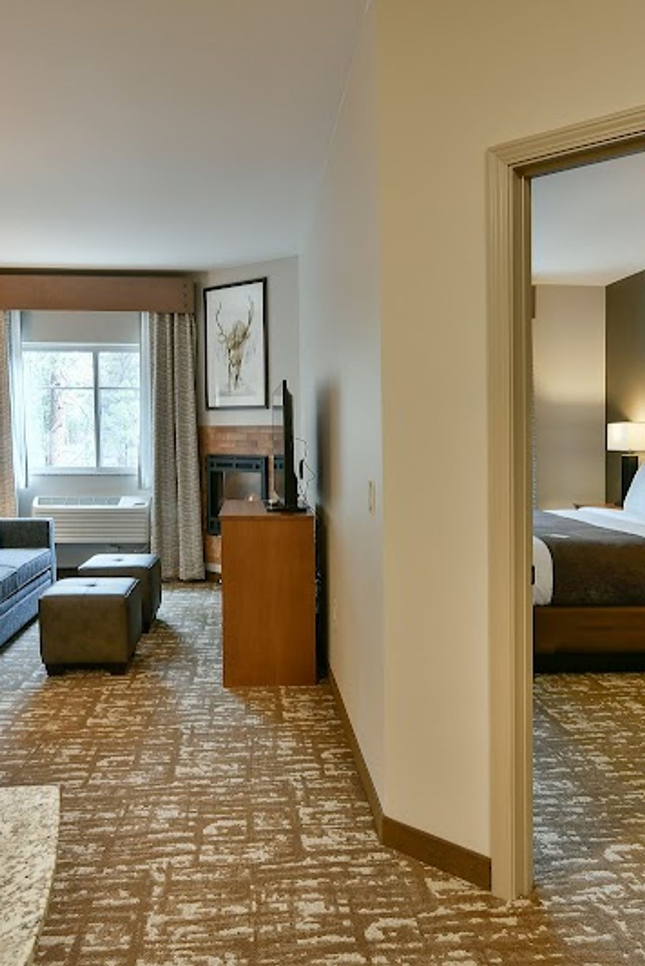 Photo of GrandStay Hotel & Suites Sisters