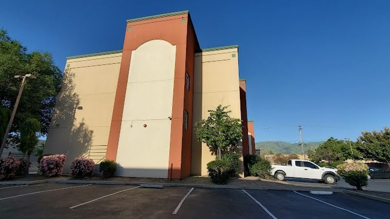 Photo of Days Inn by Wyndham Fremont