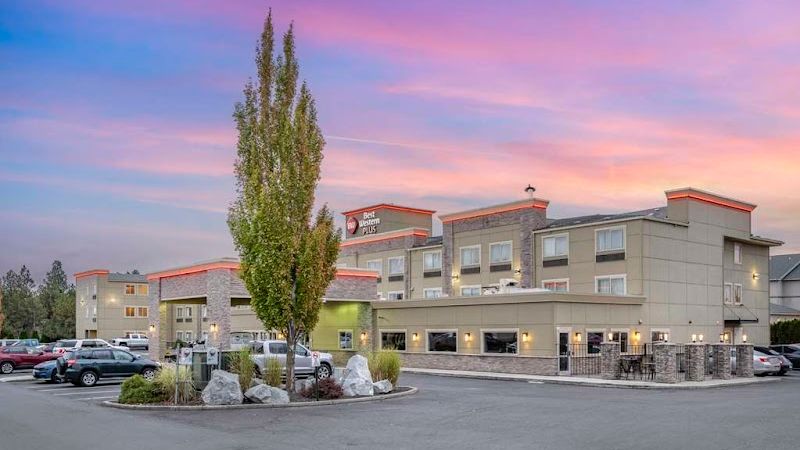 Best Western Plus Peppertree Airport Inn