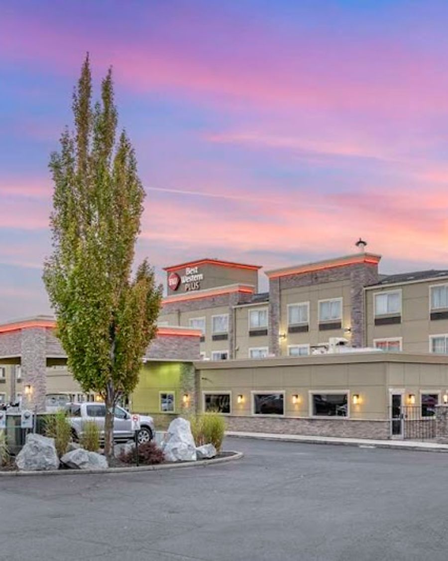 Best Western Plus Peppertree Airport Inn