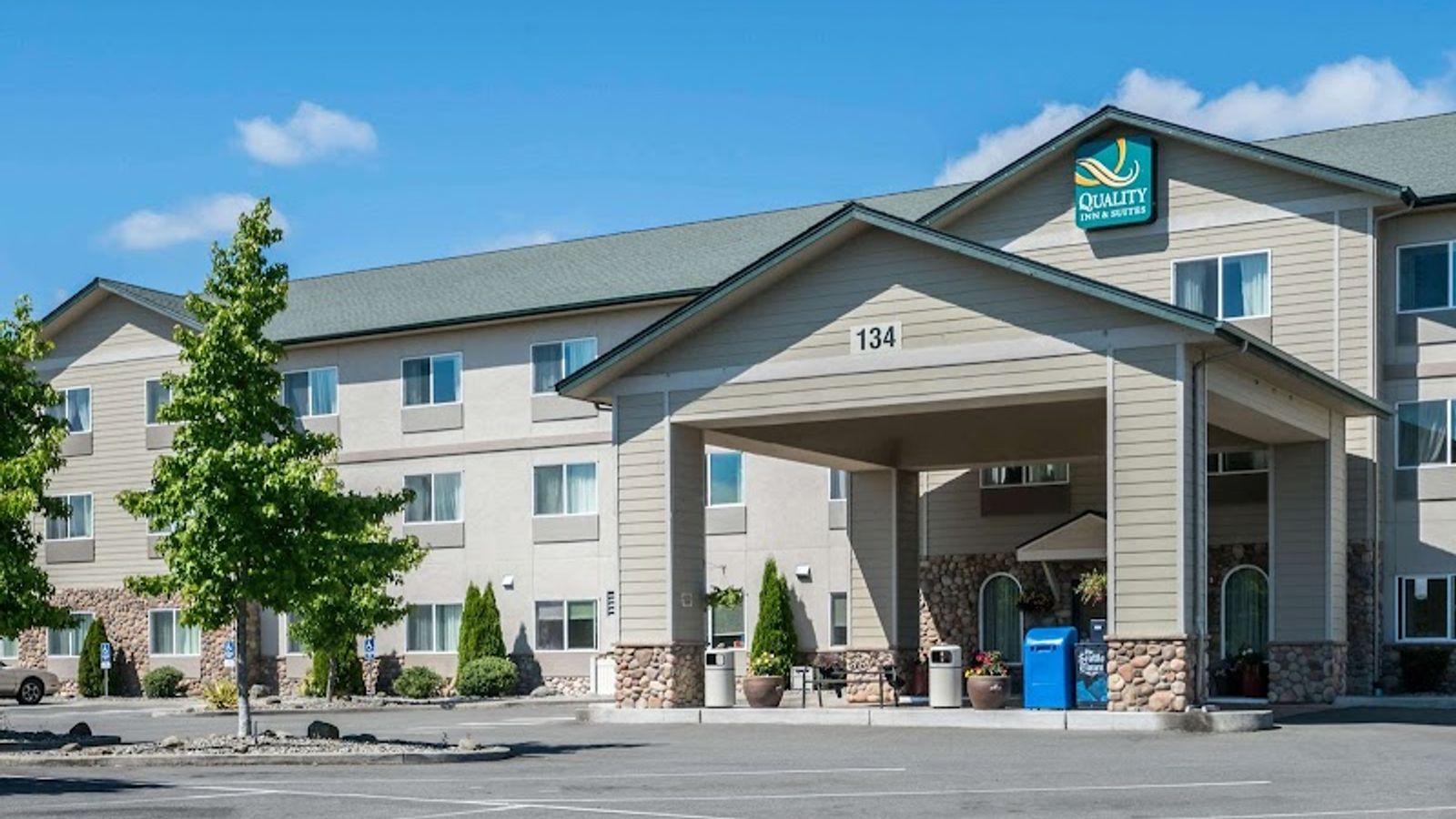 Quality Inn & Suites Sequim at Olympic National Park