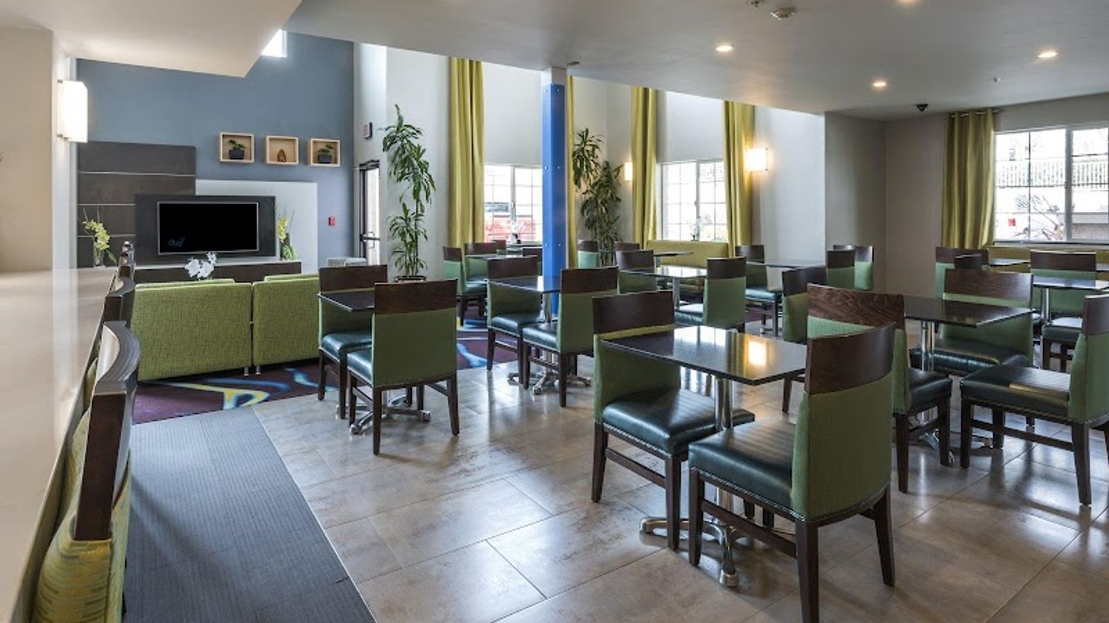 Photo of Holiday Inn Express & Suites Livermore by IHG