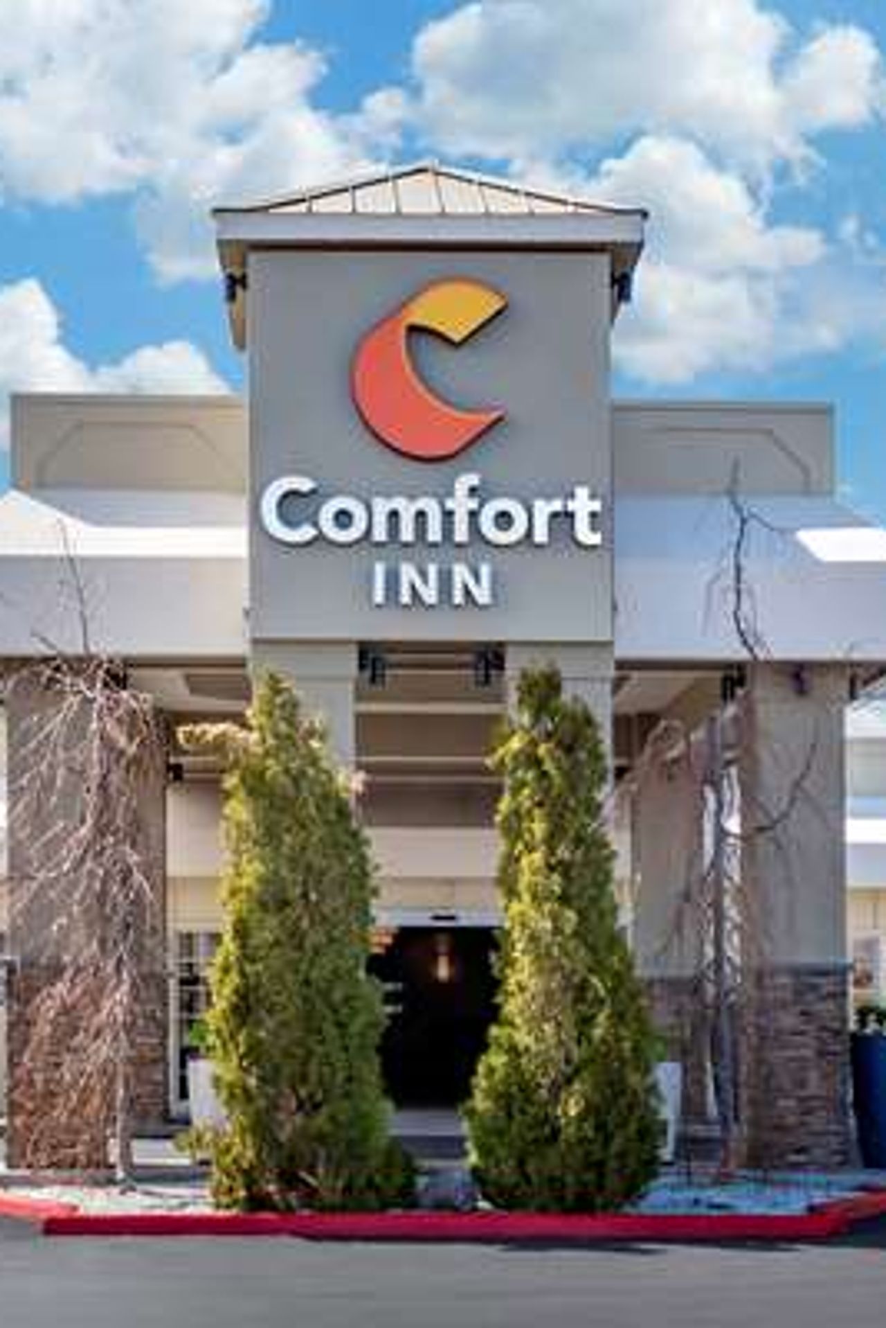 Photo of Comfort Inn & Suites
