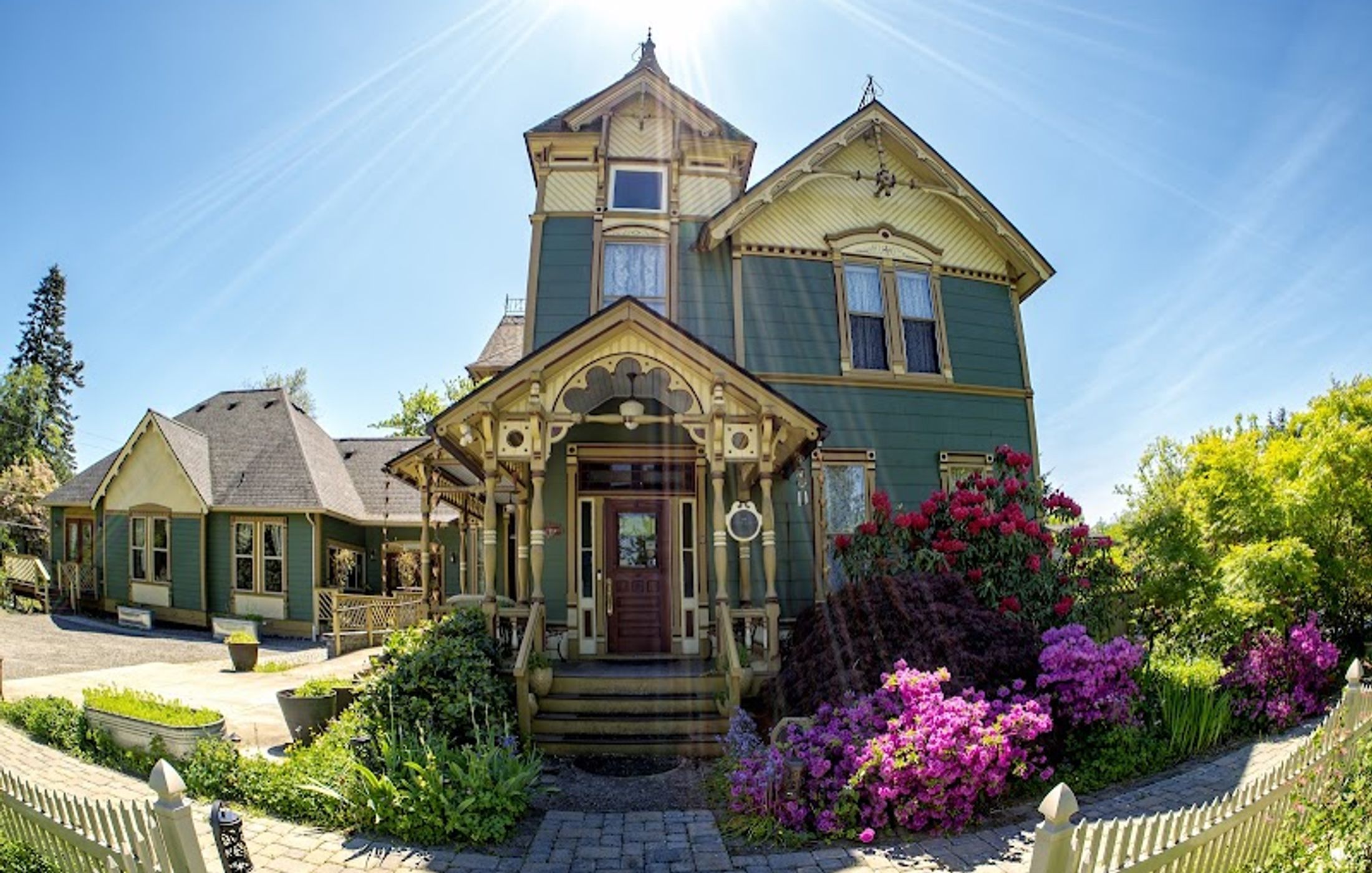 Swantown Inn