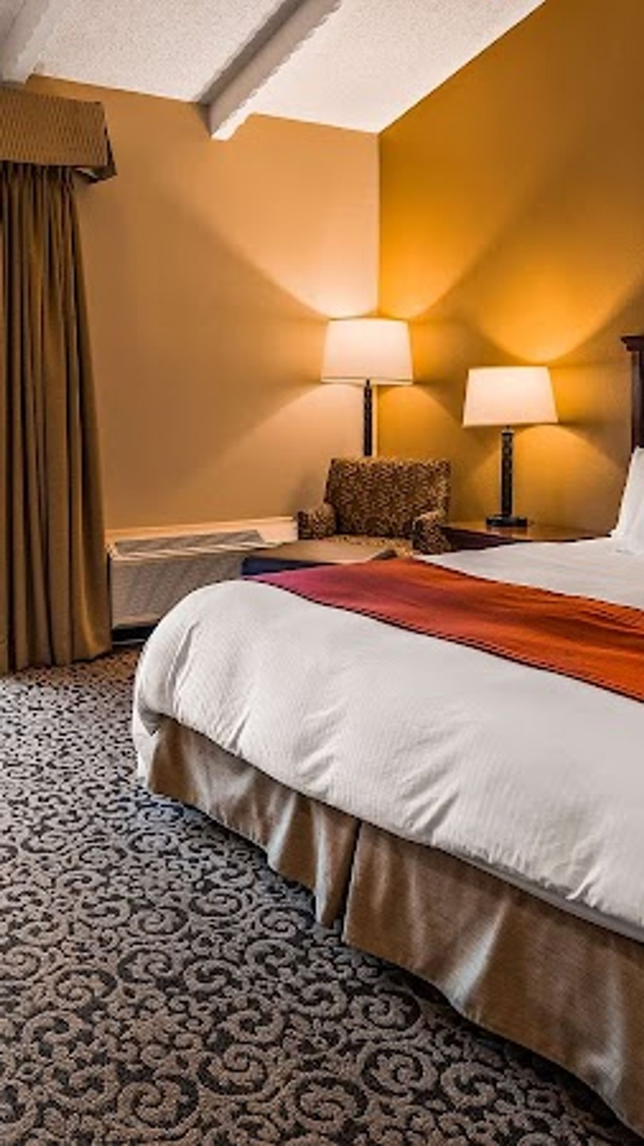 Photo of Best Western Tyrolean Lodge