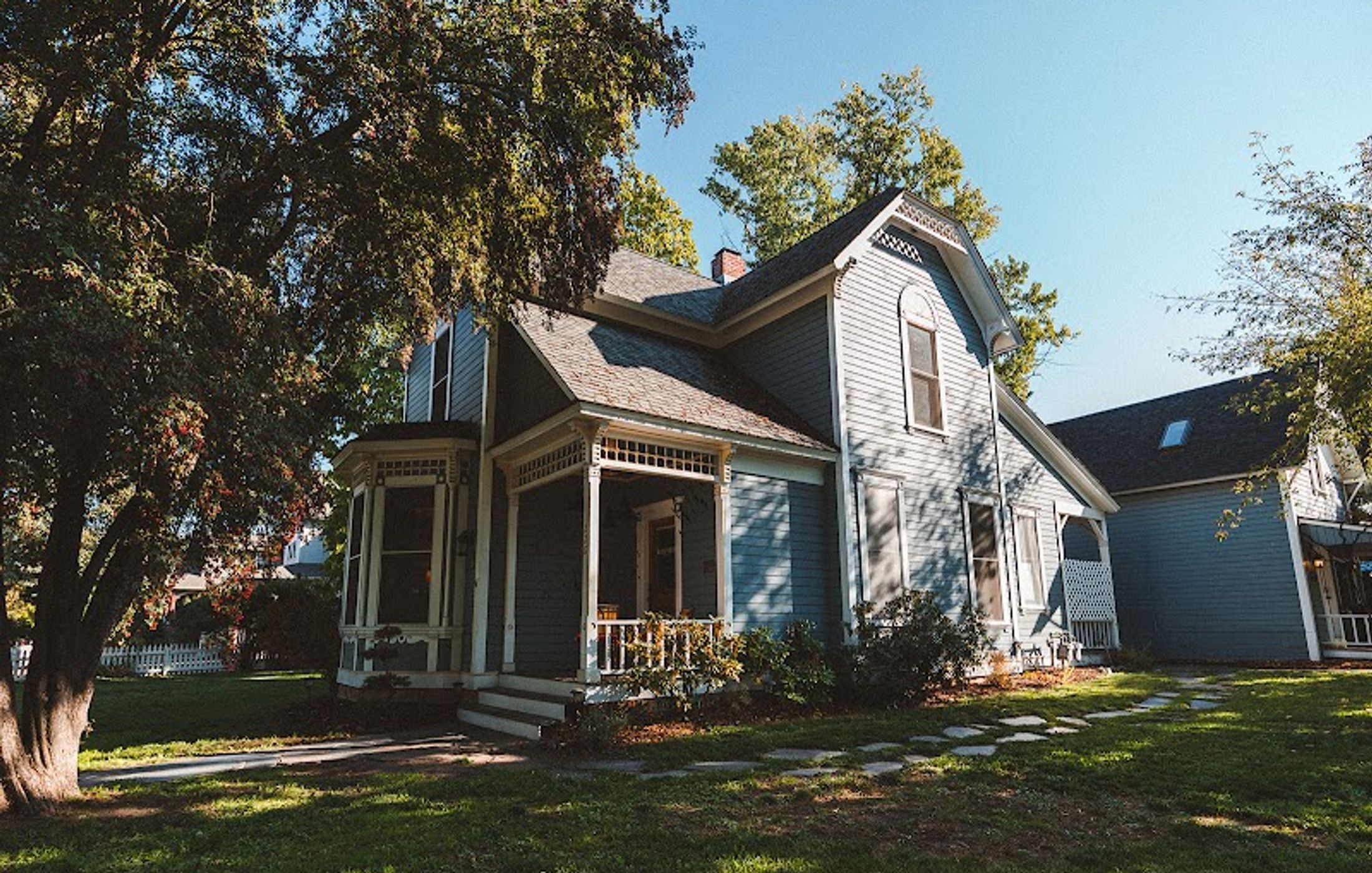 Swank House-The Matriarch Heritage House + Suites