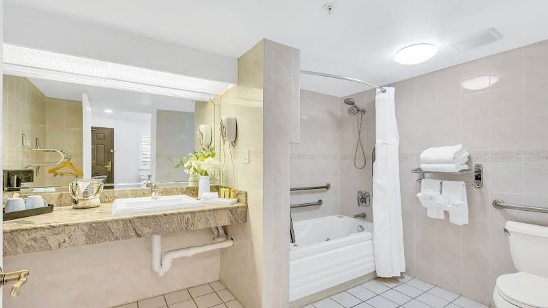 Photo of Napa Valley Hotel and Suites