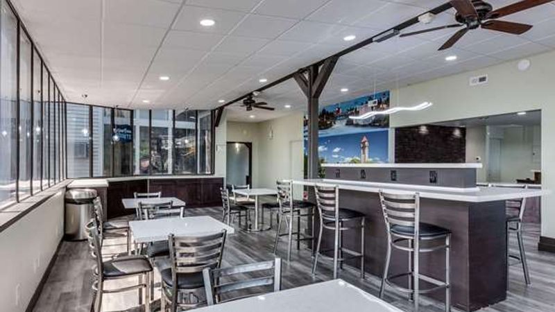 Photo of Days Inn & Suites by Wyndham Spokane