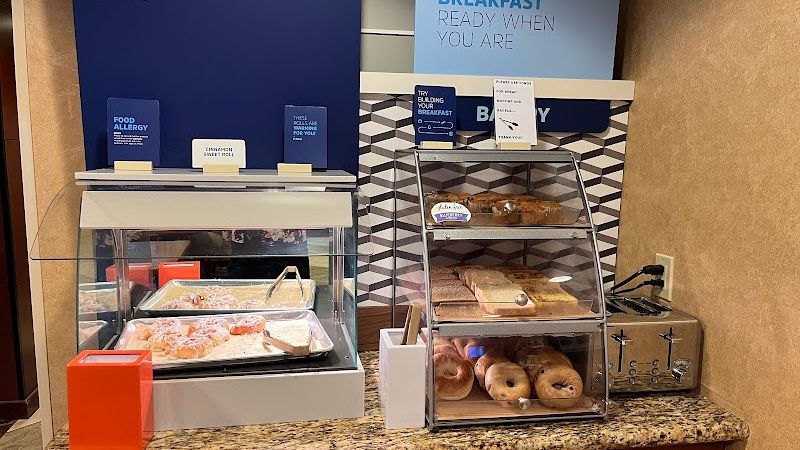 Photo of Holiday Inn Express & Suites Richland, an IHG Hotel