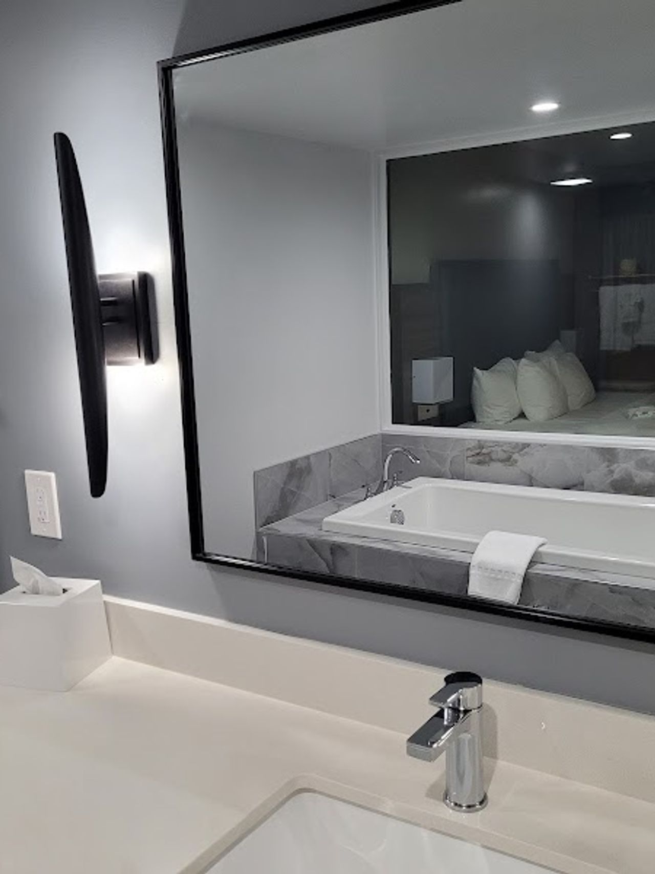 Photo of Hourglass Hotel, Ascend Hotel Collection
