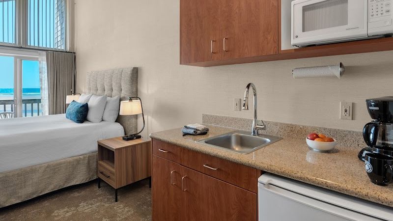 Photo of Schooner's Cove Inn