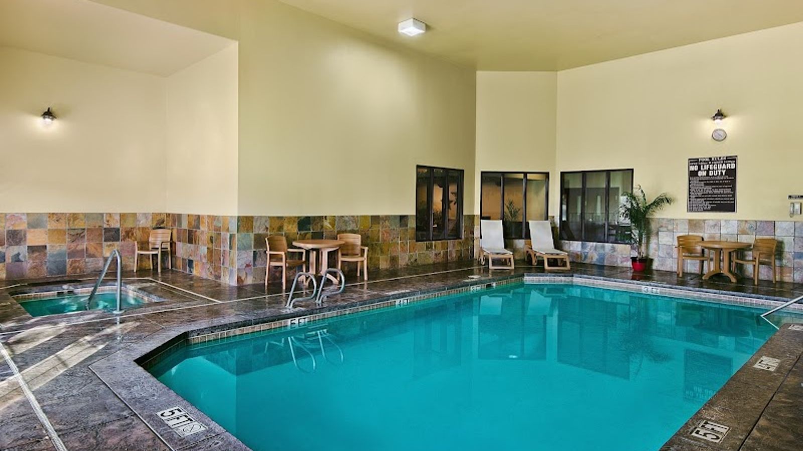 Photo of Oxford Suites Pendleton