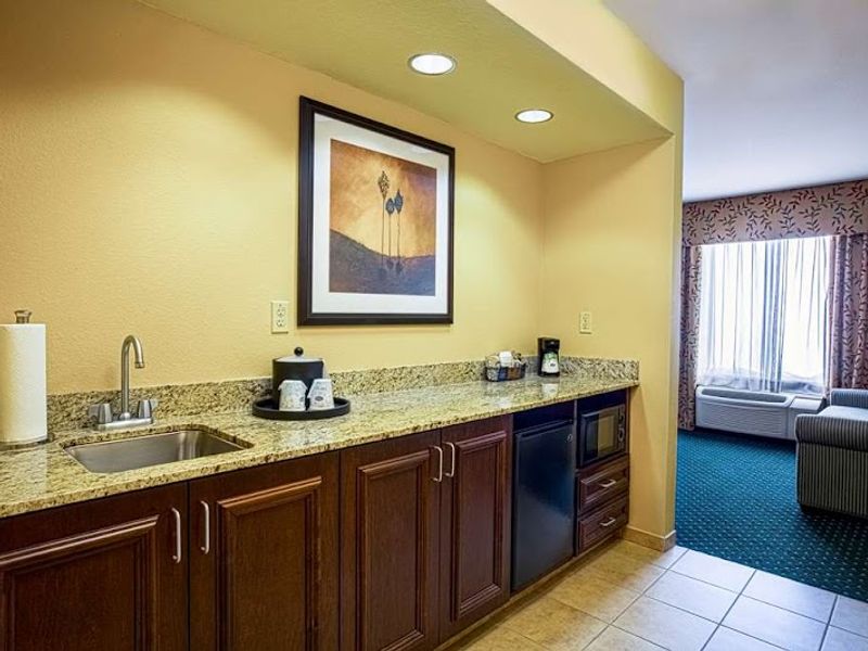 Photo of Hampton Inn & Suites Sacramento-Elk Grove Laguna I-5