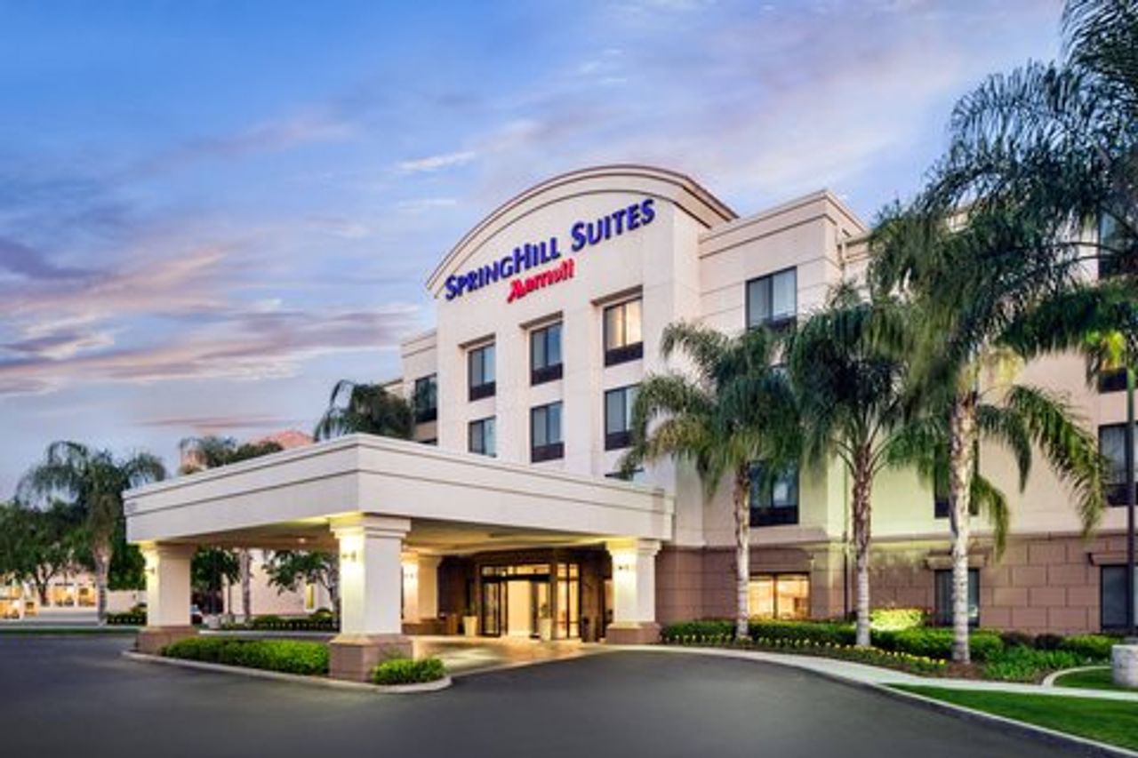 Photo of SpringHill Suites Bakersfield