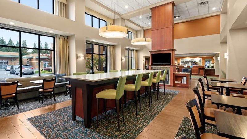 Photo of Hampton Inn & Suites Burlington