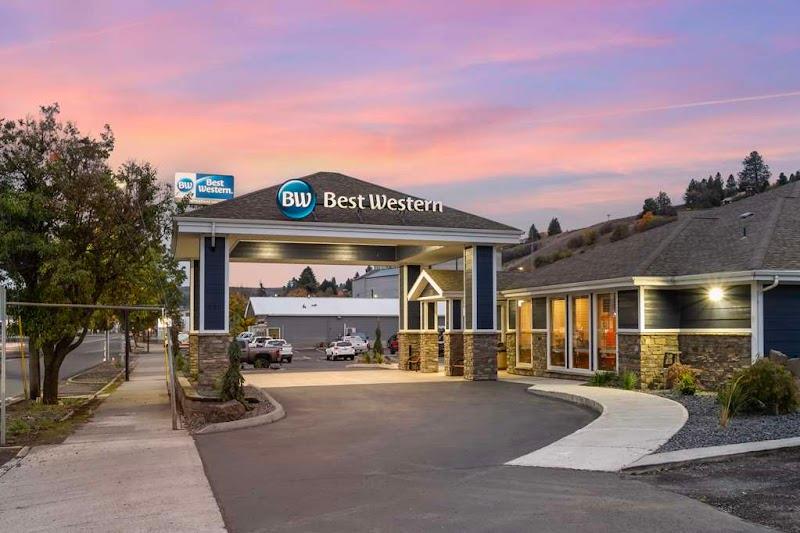 Best Western Wheatland Inn