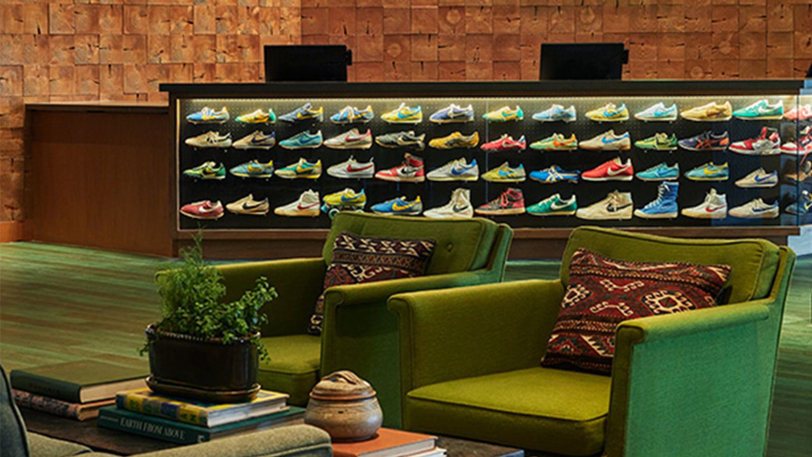 Photo of Graduate by Hilton Eugene - Lobby