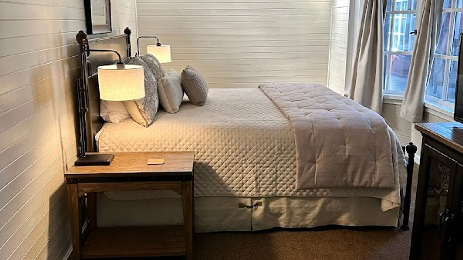 Photo of Napa Valley Railway Inn