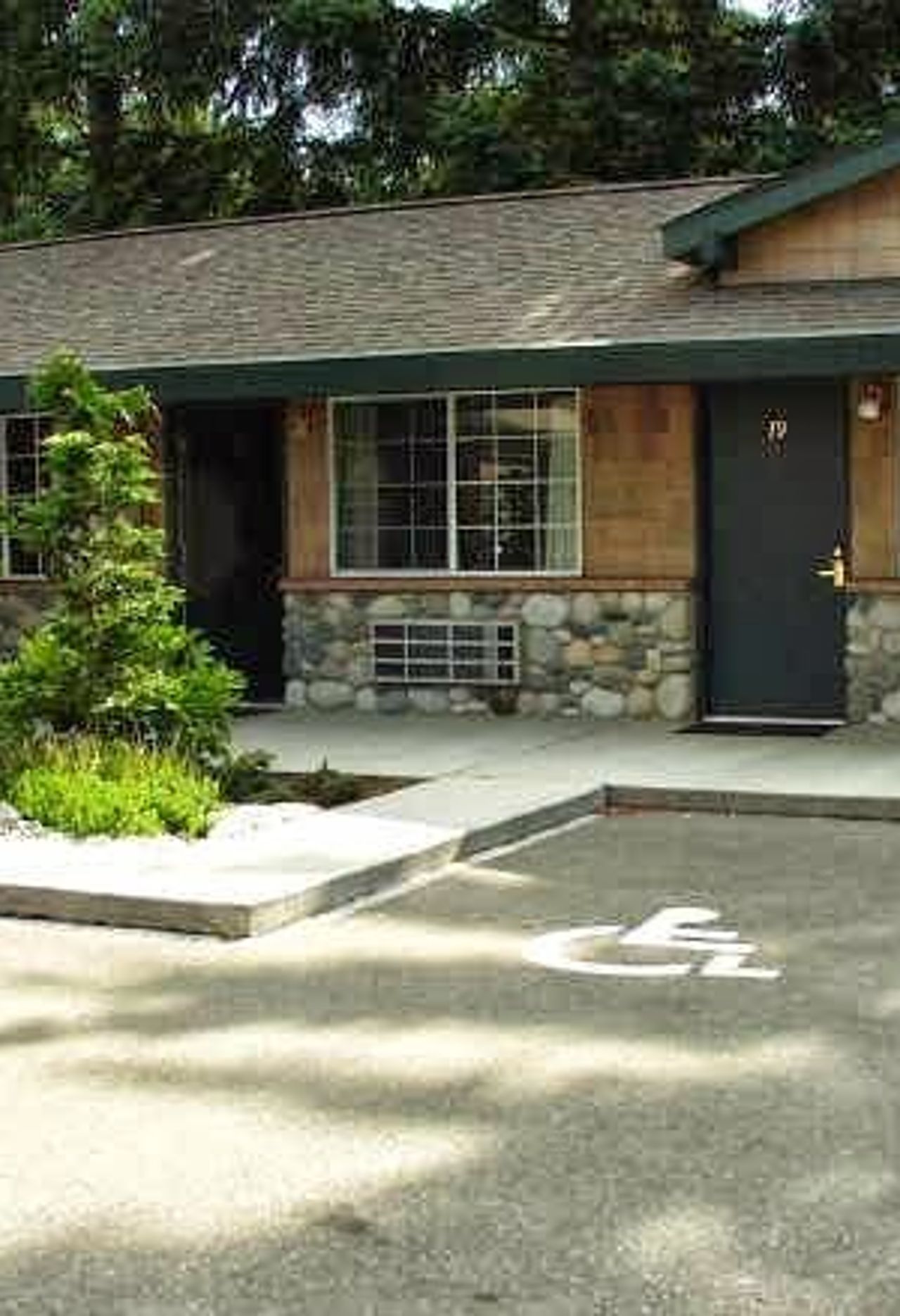 Photo of Poulsbo Inn & Suites