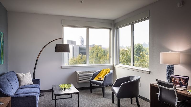 Photo of Hayward Inn - Room, Living area, work desk