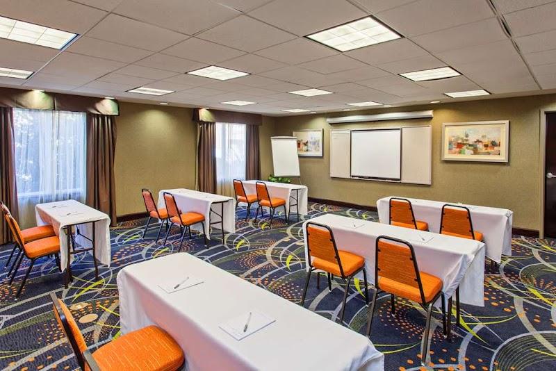 Photo of Hampton Inn & Suites Merced