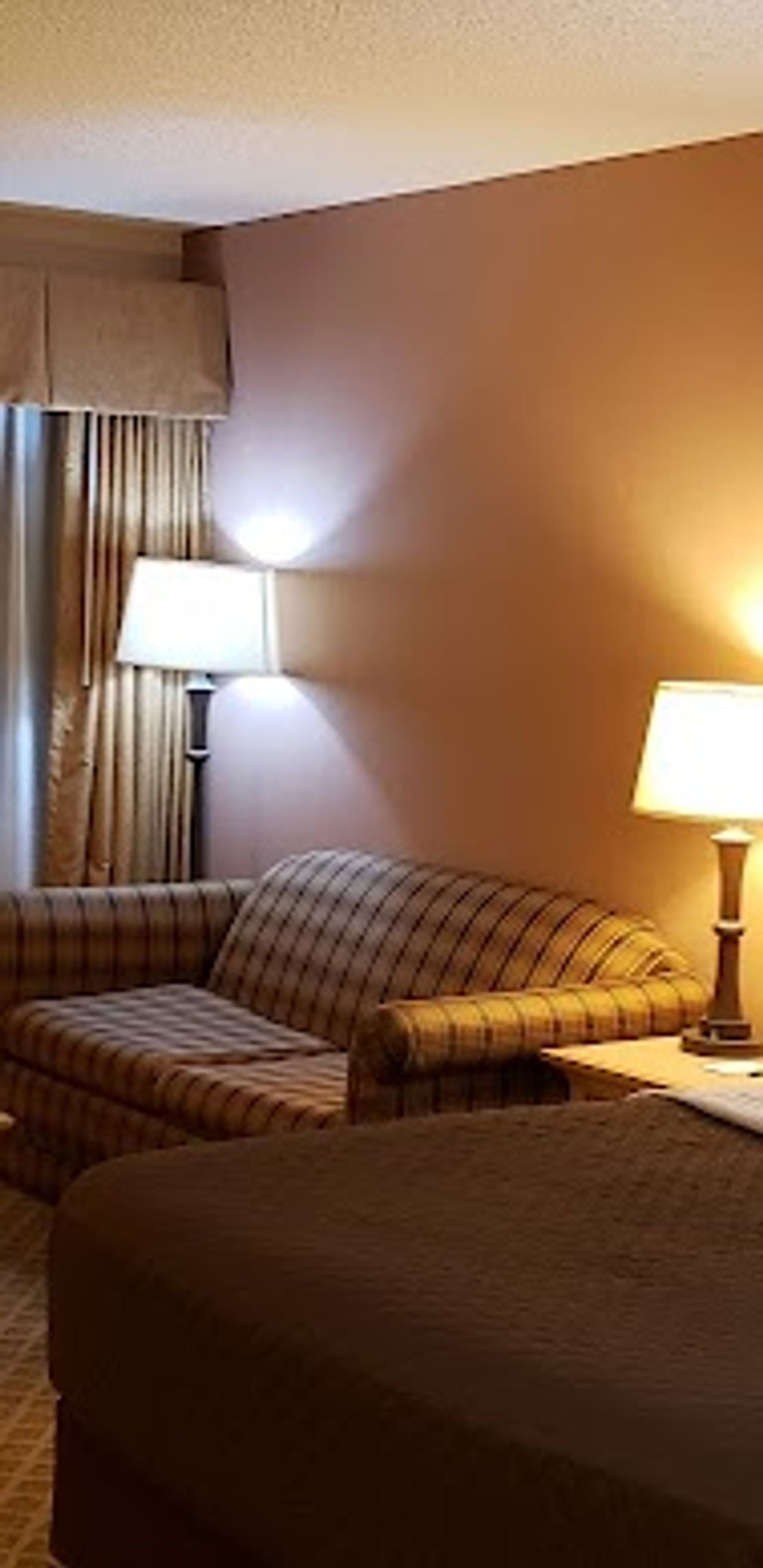 Photo of Wallace Inn - Queen Room