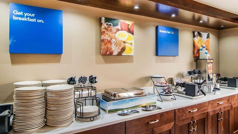 Photo of Comfort Inn & Suites Vancouver Downtown City Center