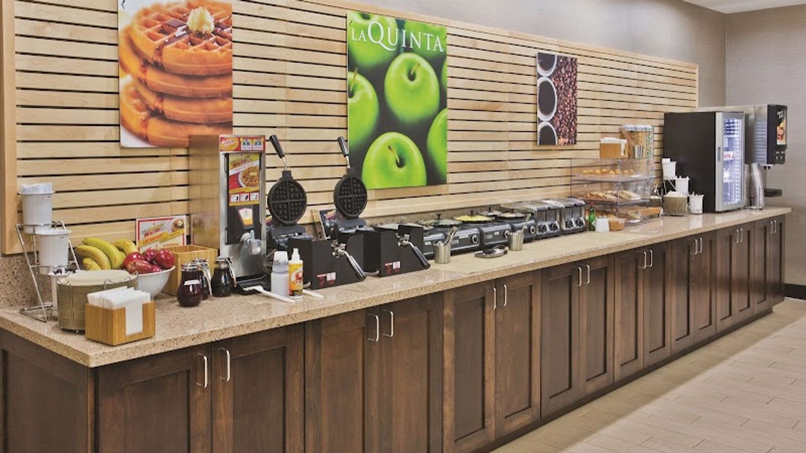 Photo of La Quinta Inn & Suites by Wyndham Bellingham