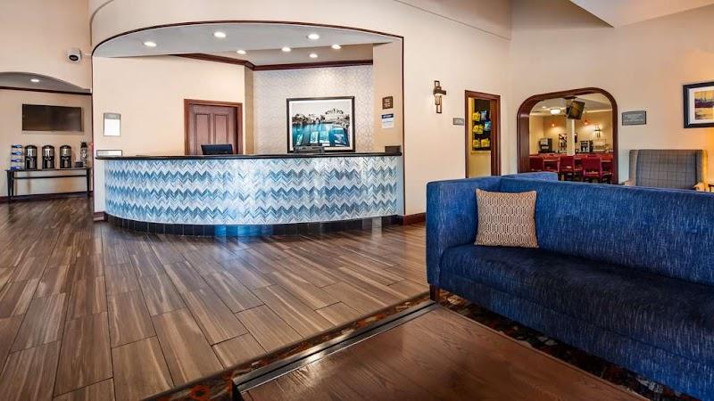 Photo of Best Western Plus Heritage Inn
