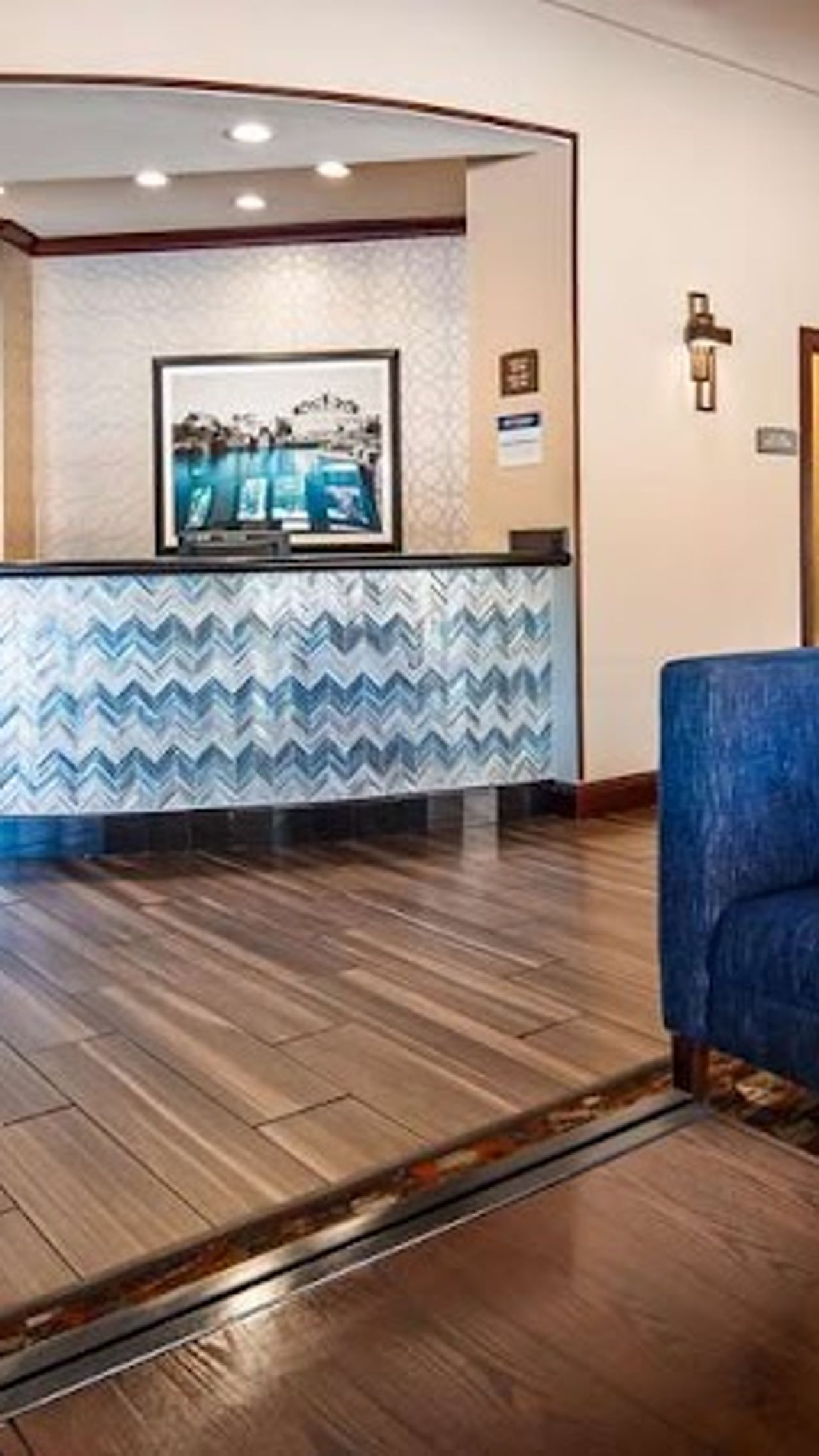 Photo of Best Western Plus Heritage Inn
