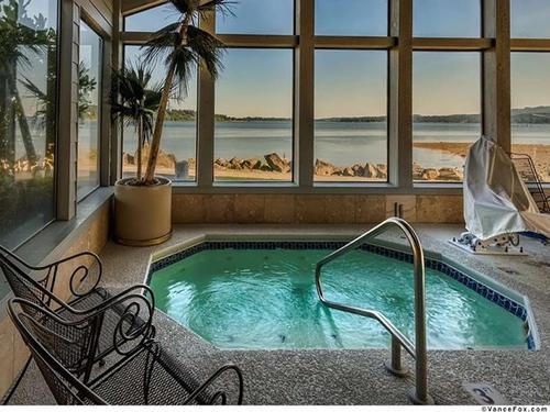 Photo of Best Western Plus Silverdale Beach Hotel