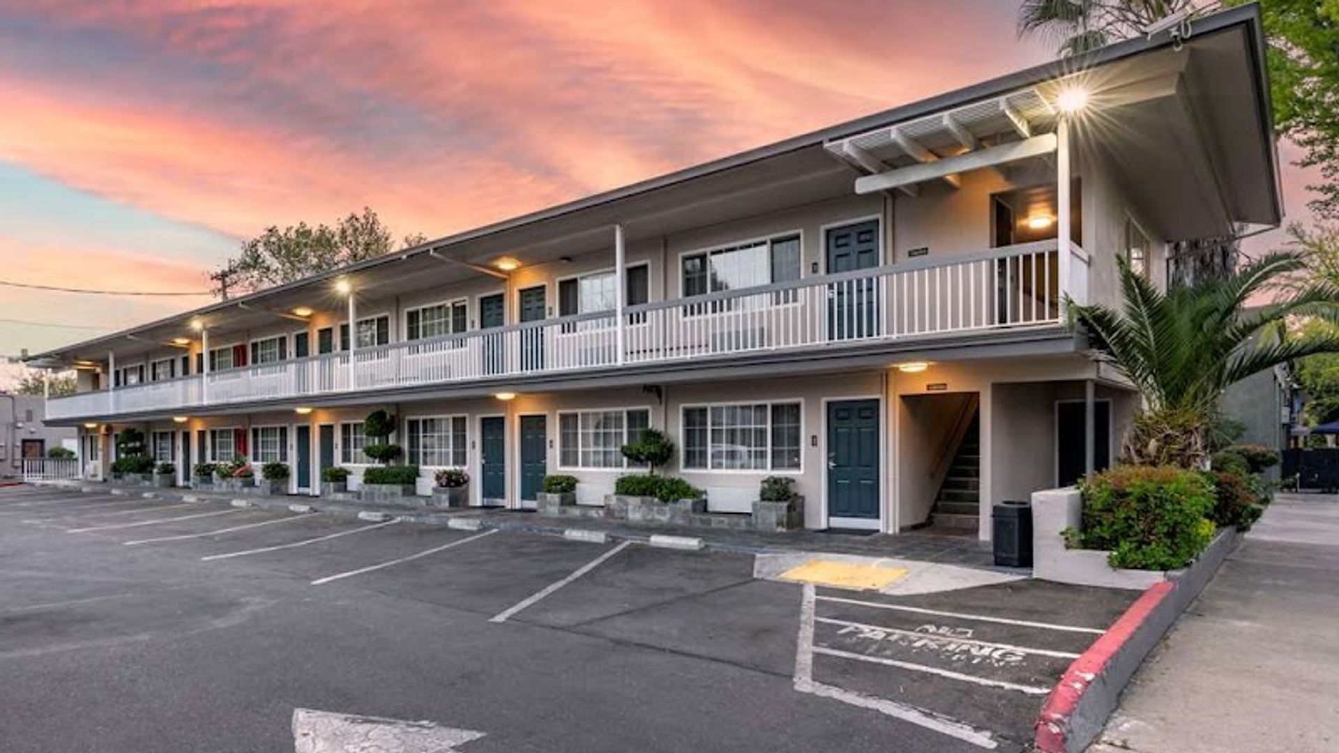 Best Western Town House Lodge