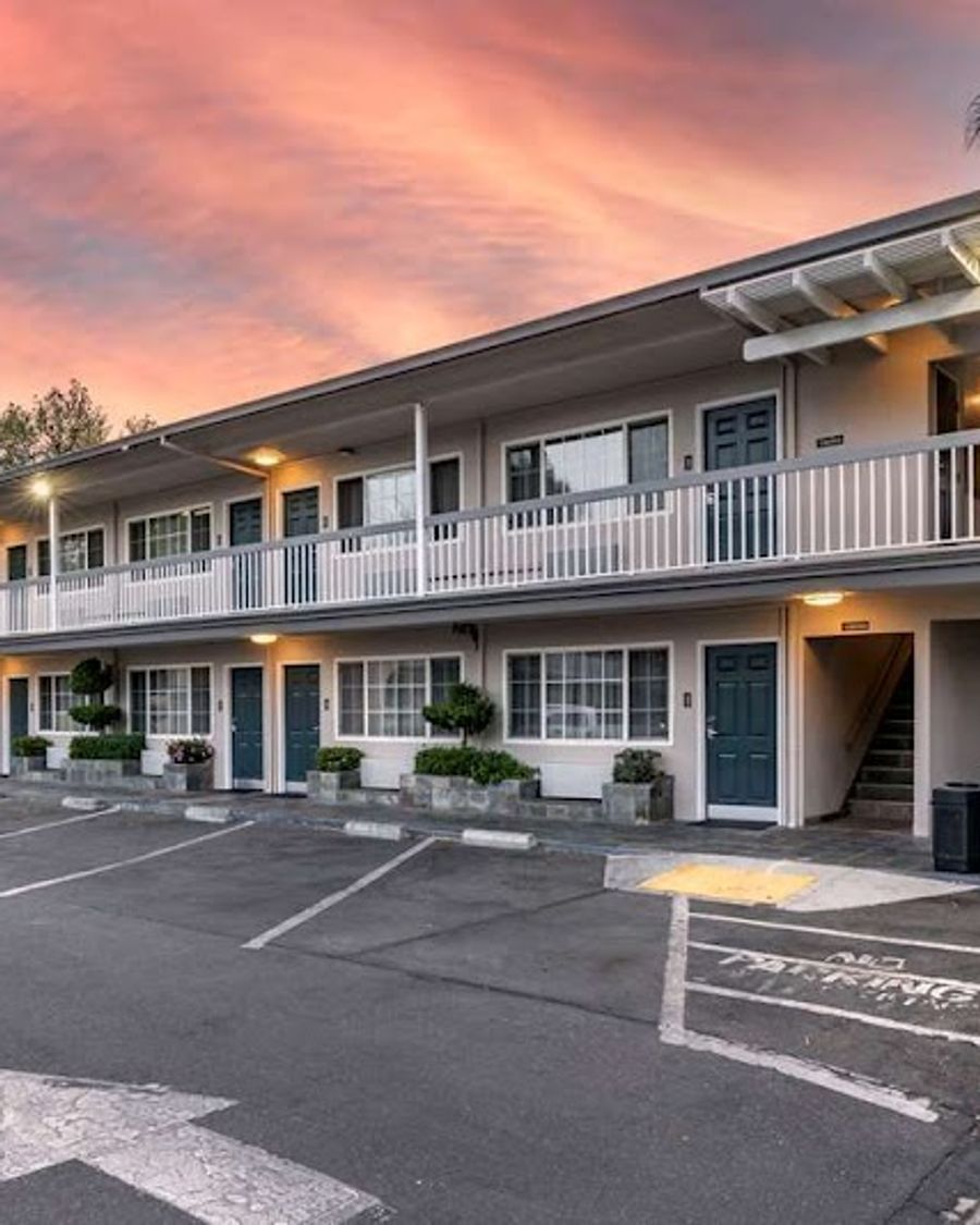 Best Western Town House Lodge