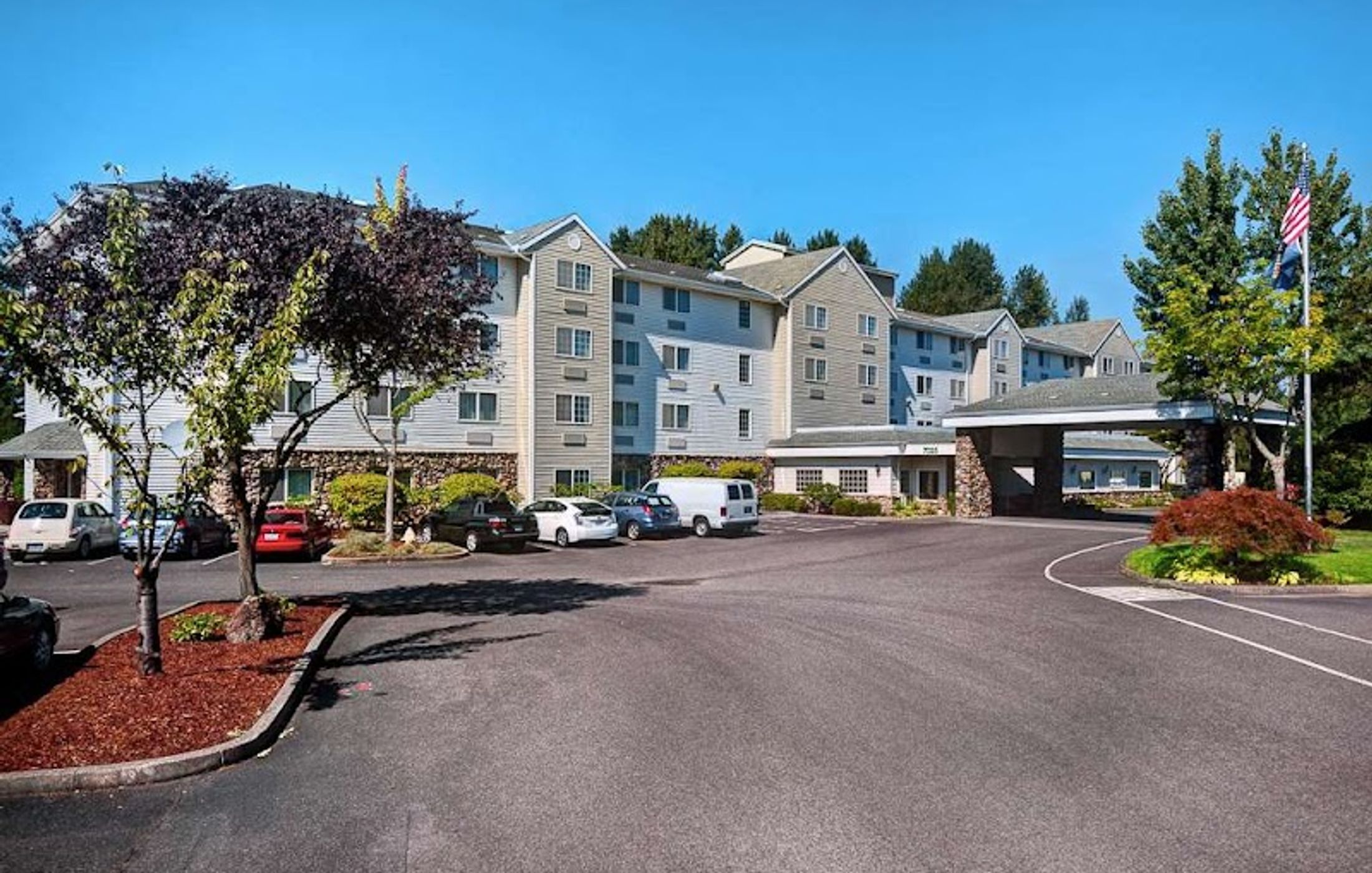 Country Inn & Suites by Radisson, Portland International Airport, OR
