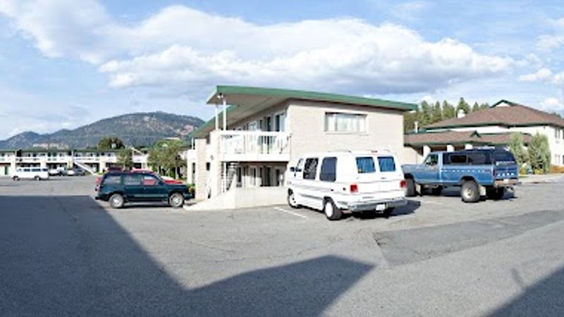 Photo of Benny's Colville Inn