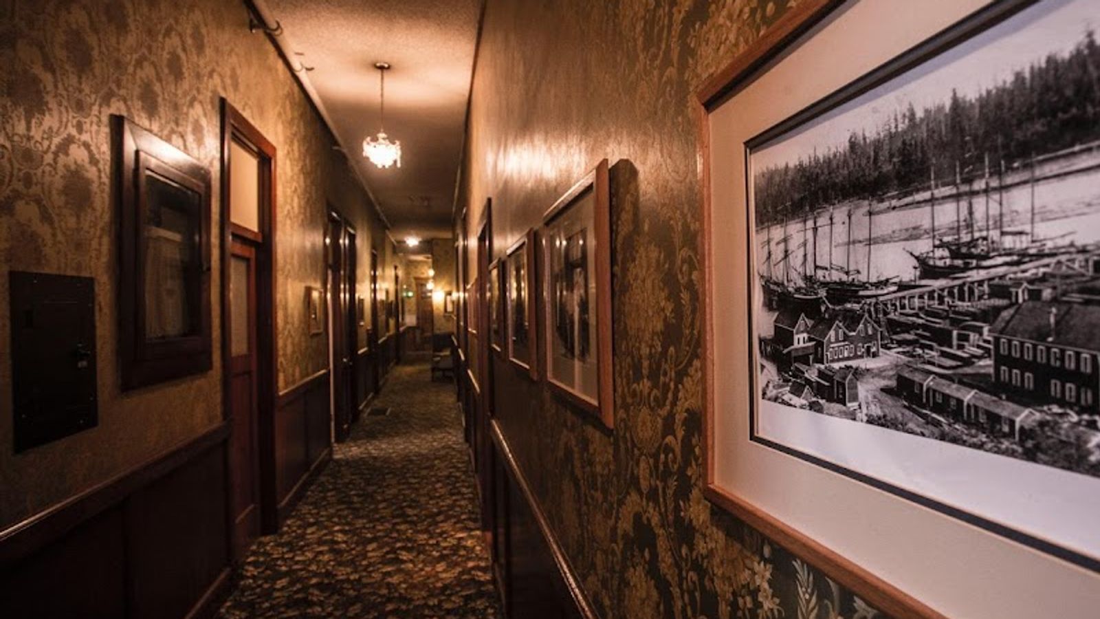 Photo of Manresa Castle Hotel