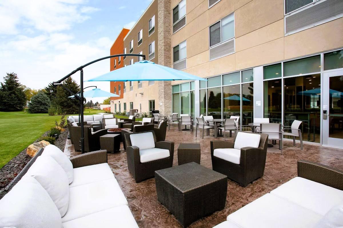 Holiday Inn Express & Suites Burley, an IHG Hotel - Terrace, patio