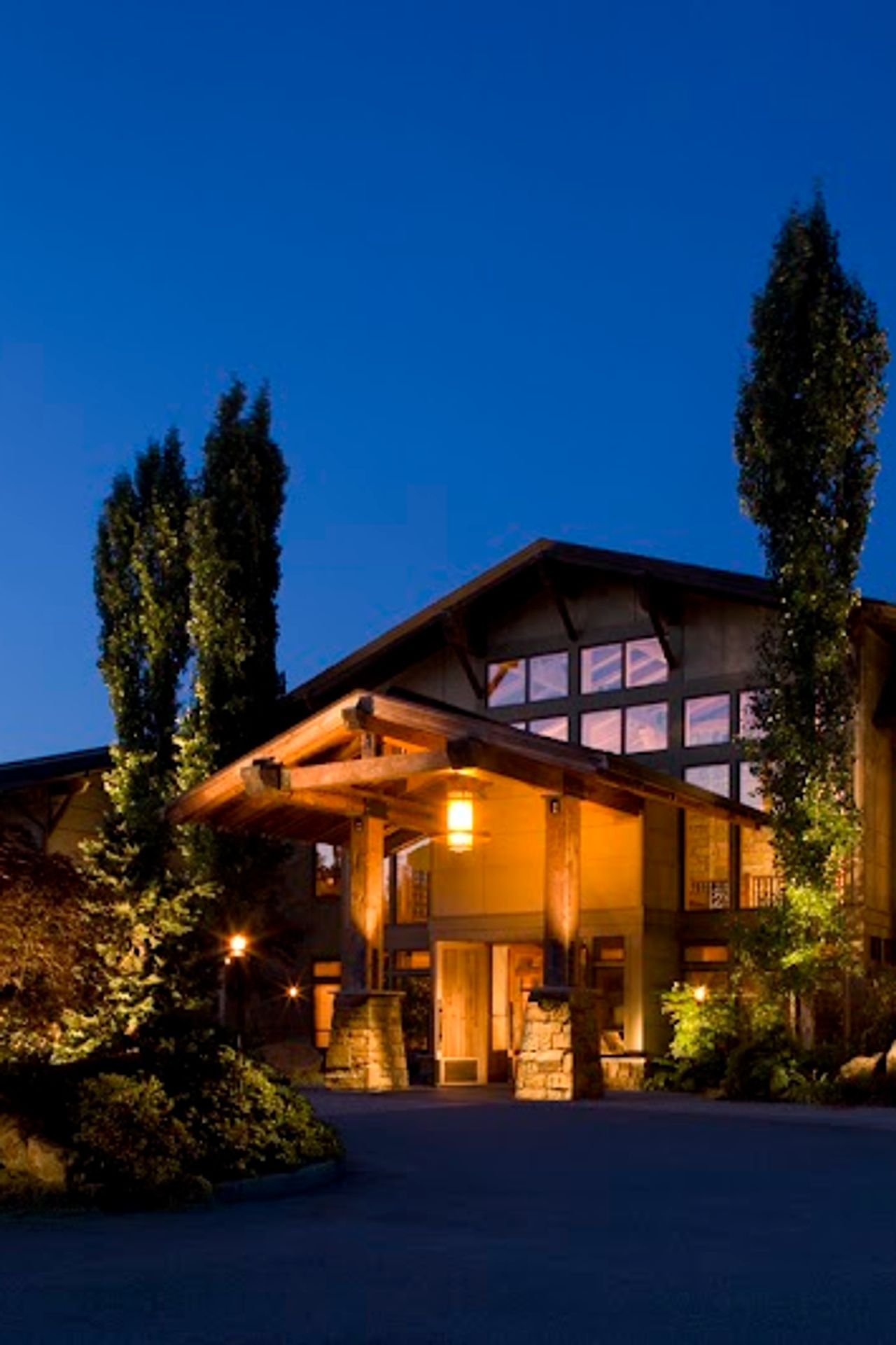 Photo of Willows Lodge