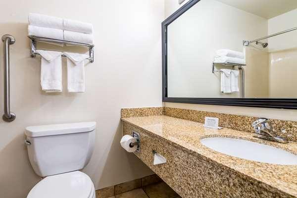 Photo of Quality Inn & Suites Lacey Olympia