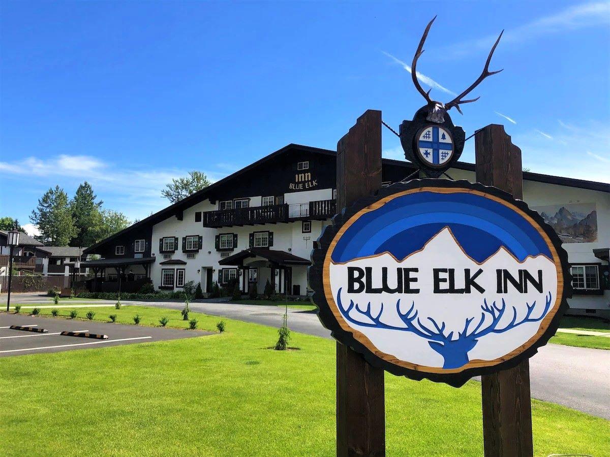 Blue Elk Inn