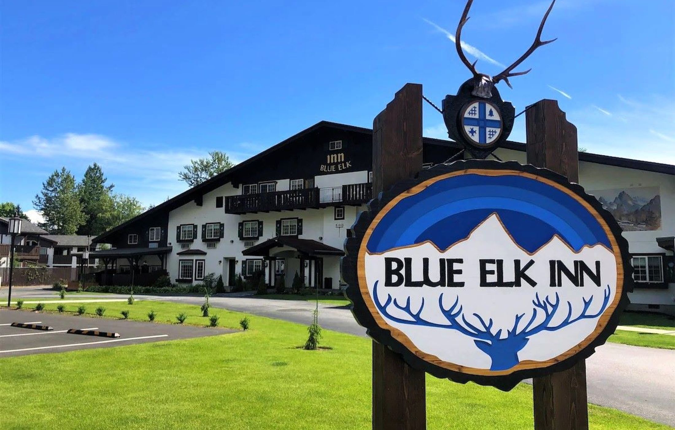Blue Elk Inn