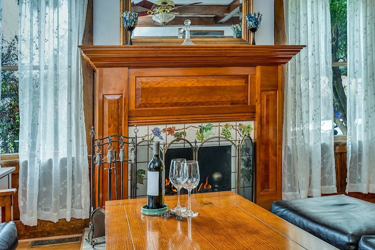 Photo of Calistoga Wine Way Inn