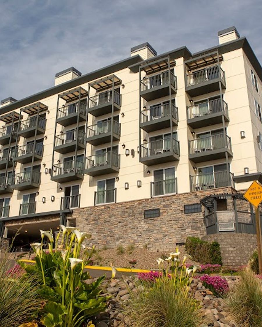 Shearwater Inn