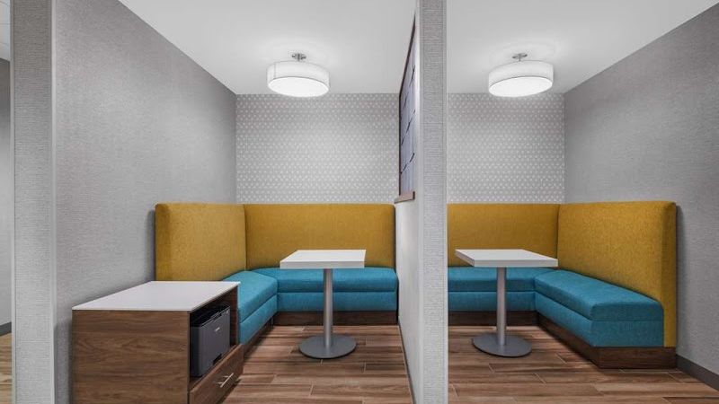 Photo of Hampton Inn & Suites Bakersfield Central