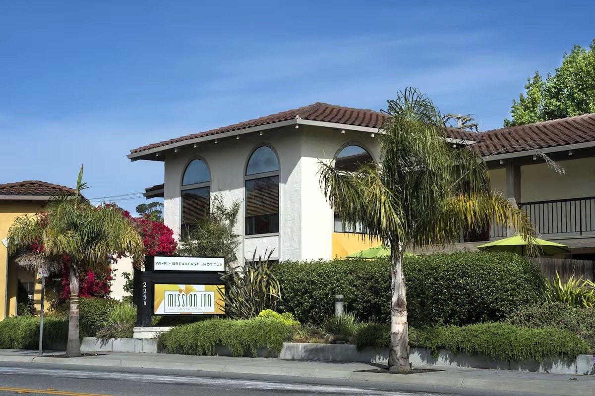 Mission Inn & Suites