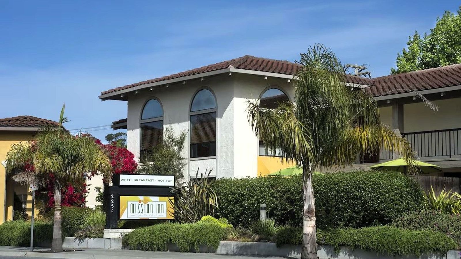 Mission Inn & Suites