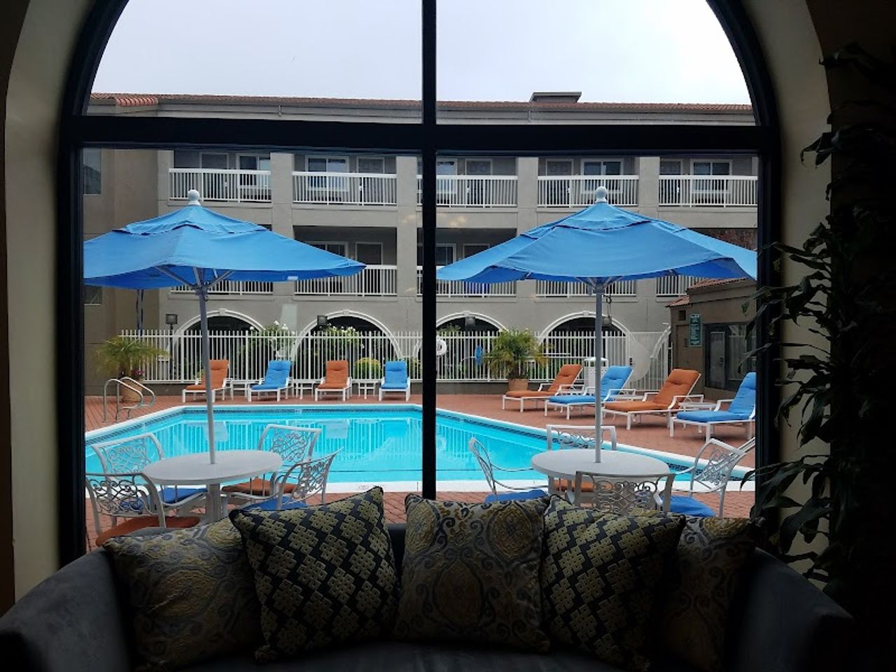 Photo of La Quinta Inn & Suites by Wyndham San Francisco Airport West